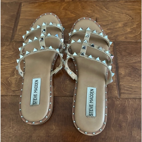 Size 6.5 Steve Madden Sandals - Picture 3 of 3